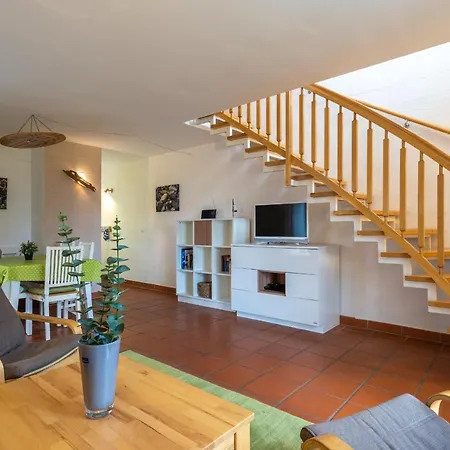 Rugana - Komfort Mit 2 Schlafzimmern Und Terrasse A01 * Dranske